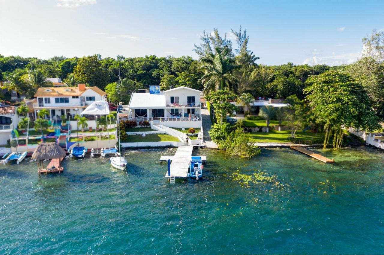 Casa Sol Y Luna Bacalar Bed & Breakfast Екстериор снимка
